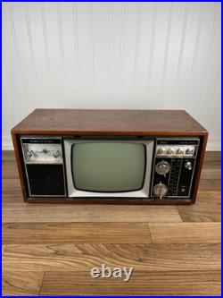 Vintage Sears Model 5028 AM/FM clock Radio with 8 Black White Television PARTS RE