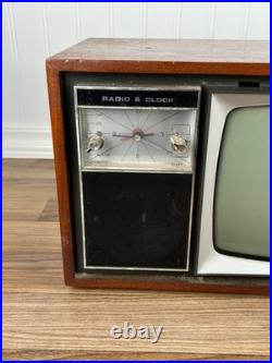Vintage Sears Model 5028 AM/FM clock Radio with 8 Black White Television PARTS RE