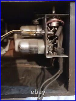 Vintage Sears Silvertone 8210 Crank Battery Operated Receiver Radio Parts Repair