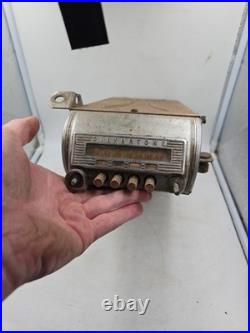 Vintage Sears Silvertone Radio, 101 665 For Parts And Repair