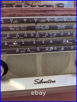 Vintage Silver Tone Tube Radio Very Beautiful Parts Of Repair Because I Haven't