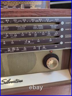 Vintage Silver Tone Tube Radio Very Beautiful Parts Of Repair Because I Haven't