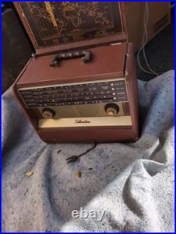 Vintage Silver Tone Tube Radio Very Beautiful Parts Of Repair Because I Haven't