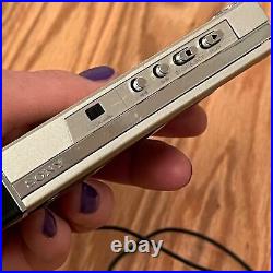 Vintage Sony Cassette Walkman WM-101 for Parts with mini speaker