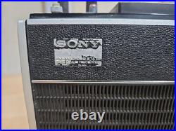 Vintage Sony ICF-8500 5 Band AM/FM Radio Receiver Powers On Parts Repair AS-IS
