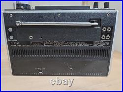 Vintage Sony ICF-8500 5 Band AM/FM Radio Receiver Powers On Parts Repair AS-IS