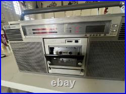 Vintage Sony Portable Cassette Player Radio Player Boombox CFS-D7 For Parts