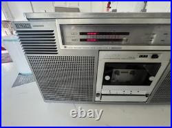Vintage Sony Portable Cassette Player Radio Player Boombox CFS-D7 For Parts