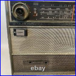 Vintage Sony TFM-1500L 4 Band Radio FOR PARTS NOT WORKING