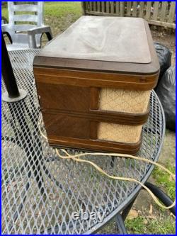 Vintage Stewart-Warner Radio for parts or repair