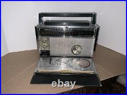 Vintage Trans-Oceanic Royal 3000-1 Multiband Radio For parts or repair #2