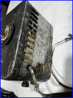 Vintage Unknown Classic tube Radio Parts Domestic USA 1940's 1930's Knob Box