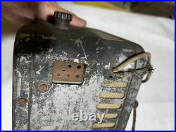 Vintage Unknown Classic tube Radio Parts Domestic USA 1940's 1930's Knob Box