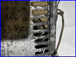 Vintage Unknown Classic tube Radio Parts Domestic USA 1940's 1930's Knob Box