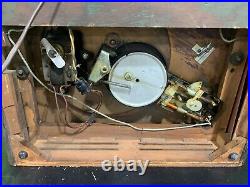 Vintage Victor RCA Tube Radio/Record Player Model 65U Not Working/For Parts