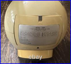 Vintage Weltron 2001 Radio Space Ball 8 Track player FOR PARTS OR REPAIR