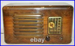 Vintage Wood Rca 46x3 Tabletop Tube Radio Powers Up For Parts Or Repair