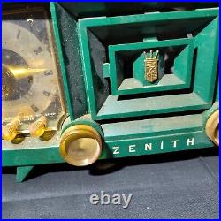 Vintage ZENITH Model S21634 1950s Rare Bakelite Radio Green Mid Mod Parts Repair