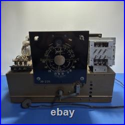 Vintage Zenith 10-S-470 Tube Radio Chassis 1940 Parts Repair Untested