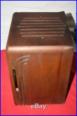 Vintage Zenith 5 S 237 Long Distance Cube Tube Radio- Parts or Repair- Free Ship