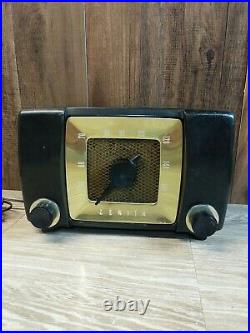 Vintage Zenith Long Distance AM Radio Model No. H615ZYP PARTS/REPAIR