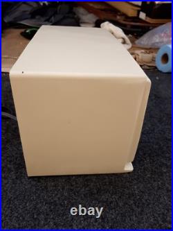 Vintage silvertone radio Parts Or Repair Power's Up TUBE