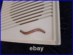 Vintage silvertone radio Parts Or Repair Power's Up TUBE