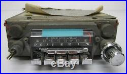 Vtg 1960s Volkswagen VW Bendix Sapphire VI AM FM Transistor Radio RARE As Is