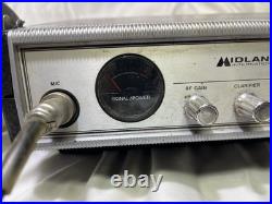 Vtg Midland 13-976 AM/SSB 40 channel CB Radio PA Parts Or Repairs