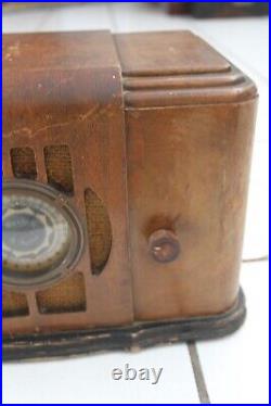 Western Air Patrol 6M2T Tube Radio Wood Vintage 1930's For Parts Or Repair