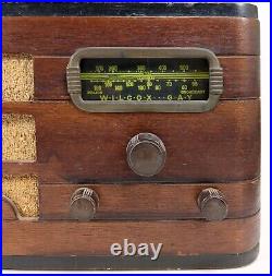 Wilcox-Gay A52 Tube Radio Art Deco Design Wood Cabinet For Parts Or Restoration