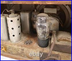 Wilcox-Gay A52 Tube Radio Art Deco Design Wood Cabinet For Parts Or Restoration