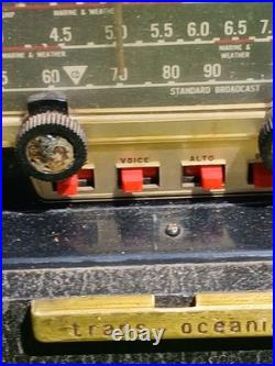 Zenith Trans-oceanic Portable Radio B600 Shortwave Multiple Band Parts Read